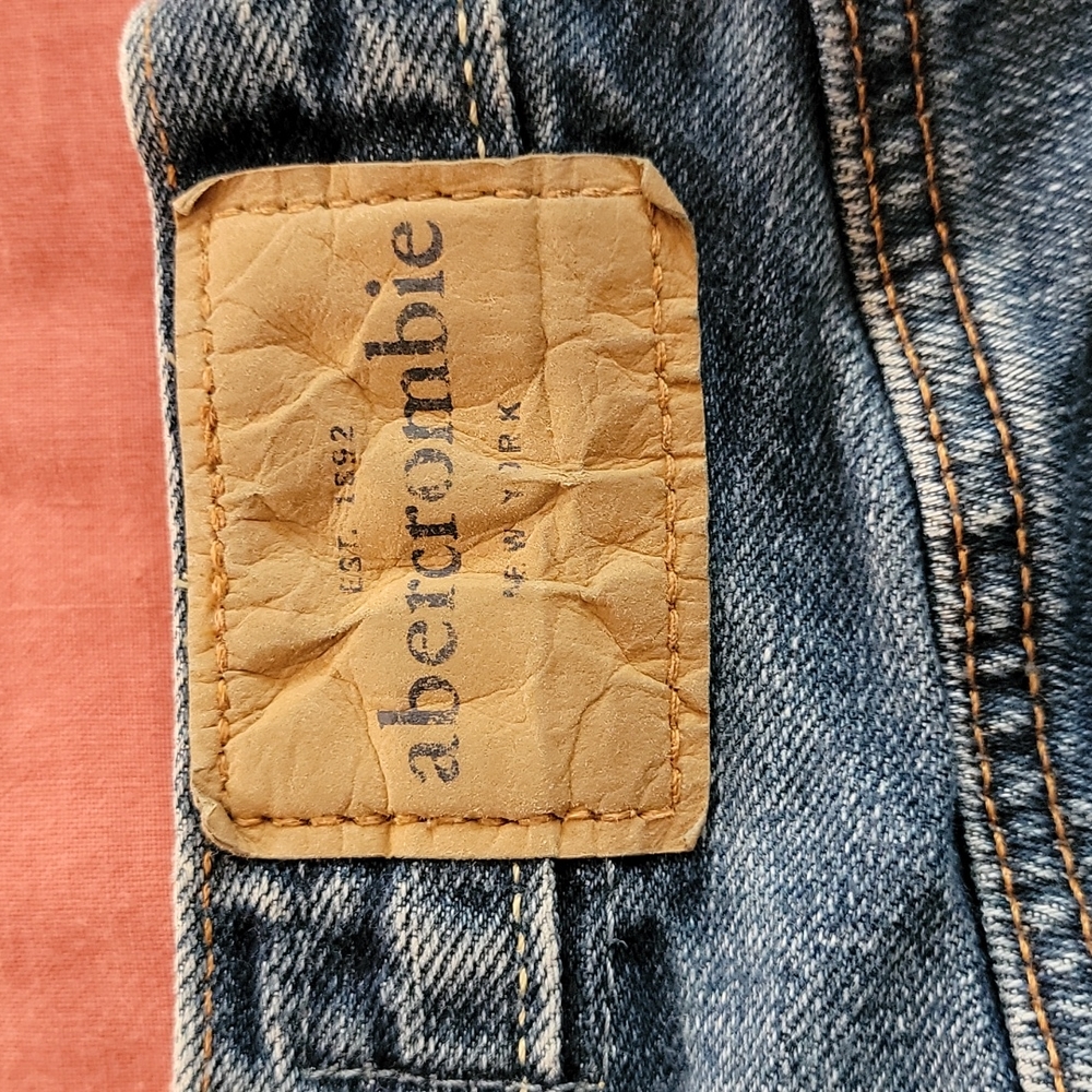 Slim Abercrombie Jeans - Picture 7 of 7
